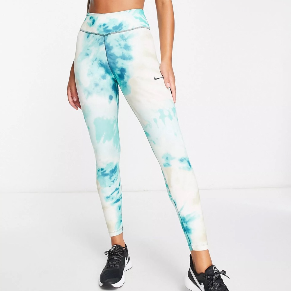 NWT NIKE 7/8 MID-RISE TIE-DYE LEGGINGS